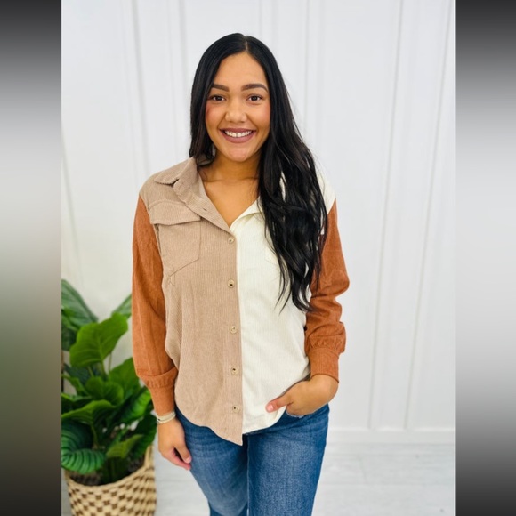 Meet Me In The Middle Shacket - Picture 1 of 3